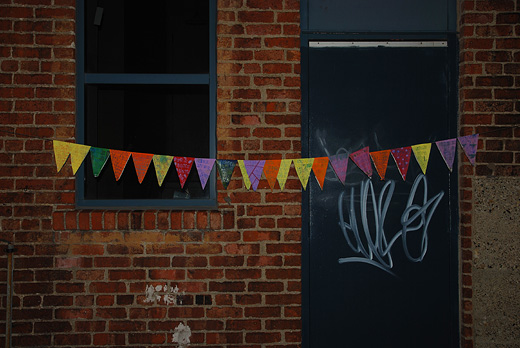 alley bunting