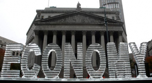 the word ECONOMY as an ice sculpture
